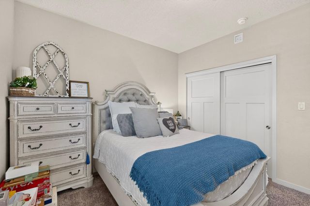 6361 Broad Wing Drive NE, Rio Rancho, NM 87144