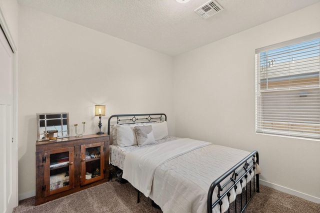 6361 Broad Wing Drive NE, Rio Rancho, NM 87144