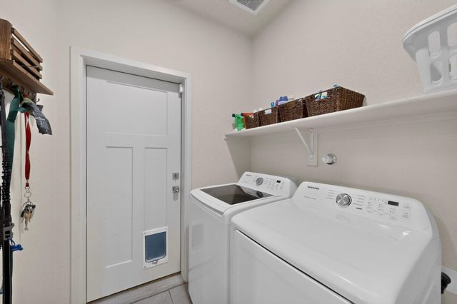 6361 Broad Wing Drive NE, Rio Rancho, NM 87144