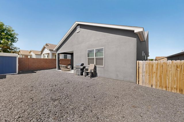 6361 Broad Wing Drive NE, Rio Rancho, NM 87144