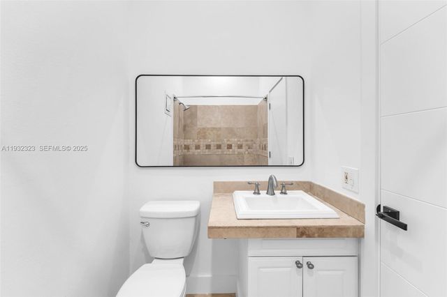 14719 SW 84th Ter, Miami, FL 33193