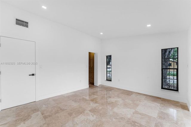 14719 SW 84th Ter, Miami, FL 33193