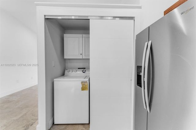 14719 SW 84th Ter, Miami, FL 33193