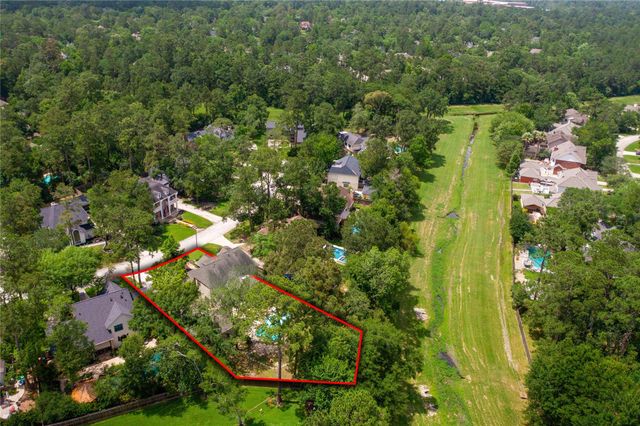 25 Cascade Springs Place, The Woodlands, TX 77381