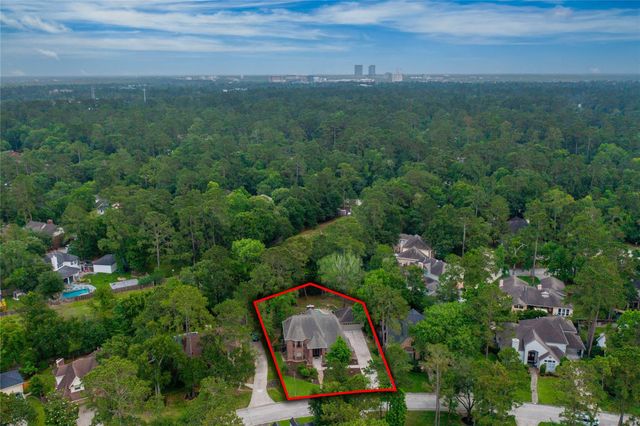 25 Cascade Springs Place, The Woodlands, TX 77381