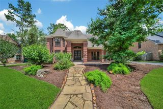 25 Cascade Springs Place, The Woodlands, TX 77381