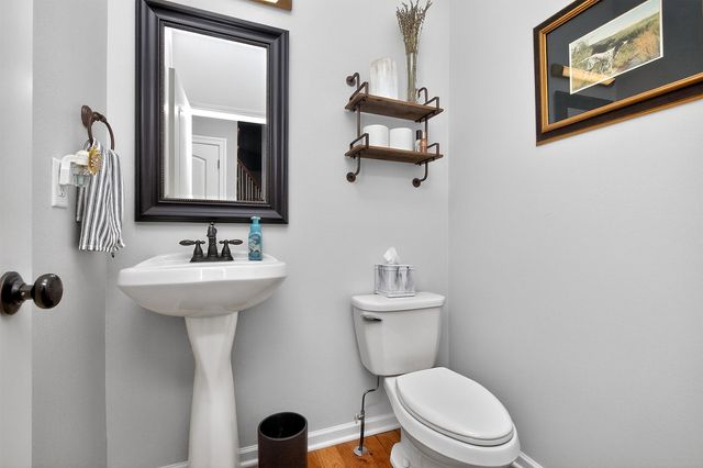 1000 SE Bluegrass Circle, Waukee, IA 50263