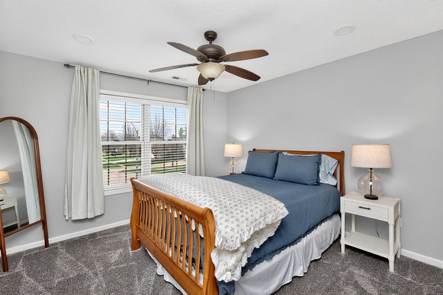 1000 SE Bluegrass Circle, Waukee, IA 50263