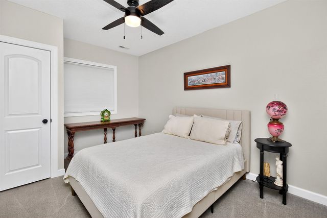 1000 SE Bluegrass Circle, Waukee, IA 50263