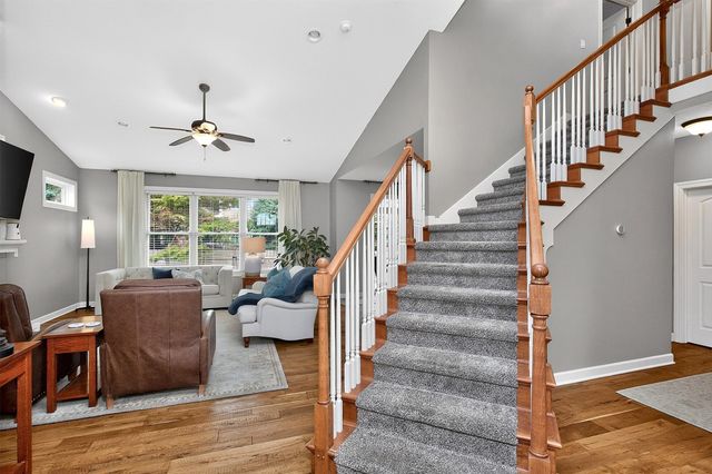 1000 SE Bluegrass Circle, Waukee, IA 50263