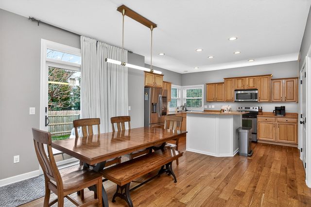 1000 SE Bluegrass Circle, Waukee, IA 50263