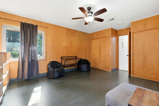 610 W Barstow, Fresno, CA 93704