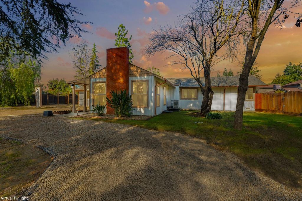 610 W Barstow, Fresno, CA 93704