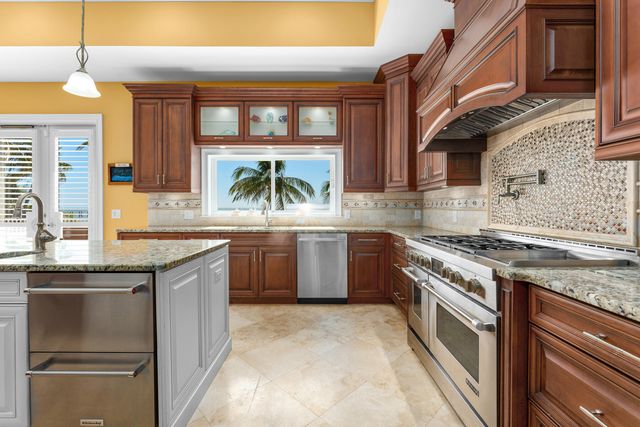 75931 Overseas Highway, Lower Matecumbe, FL 33036