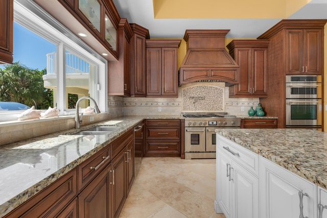 75931 Overseas Highway, Lower Matecumbe, FL 33036