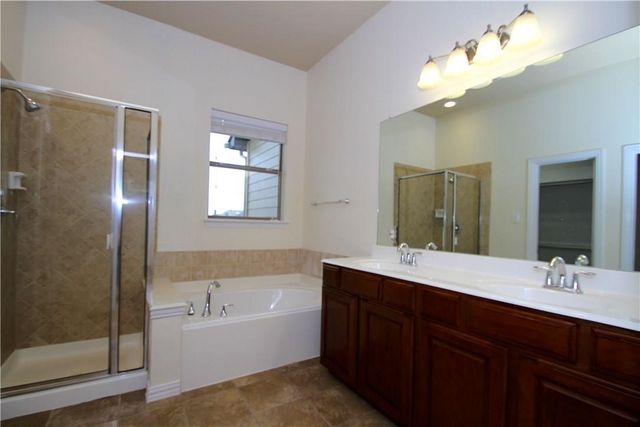 4233 Swan Forest Drive E, Carrollton, TX 75010