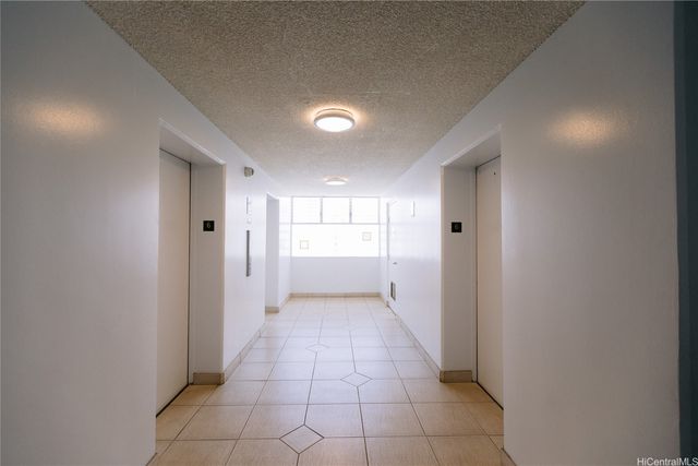 1560 Kanunu Street 617, Honolulu, HI 96814