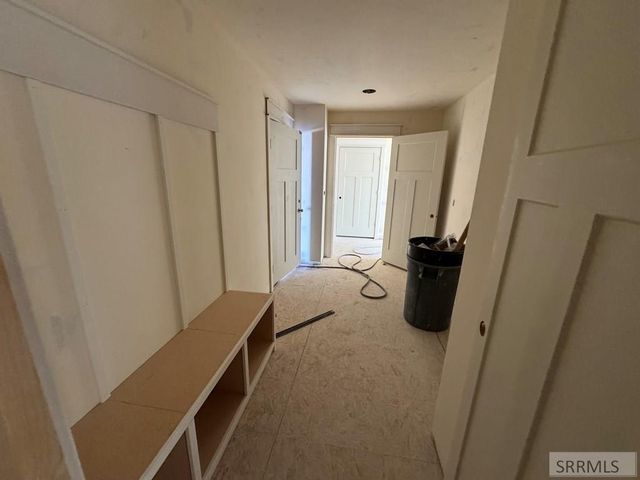 394 Wind River Circle, Shelley, ID 83274