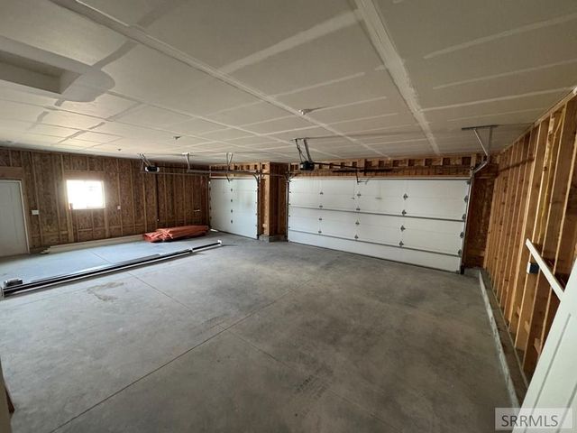 394 Wind River Circle, Shelley, ID 83274