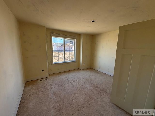 394 Wind River Circle, Shelley, ID 83274