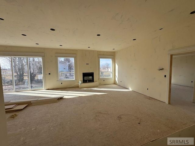 394 Wind River Circle, Shelley, ID 83274