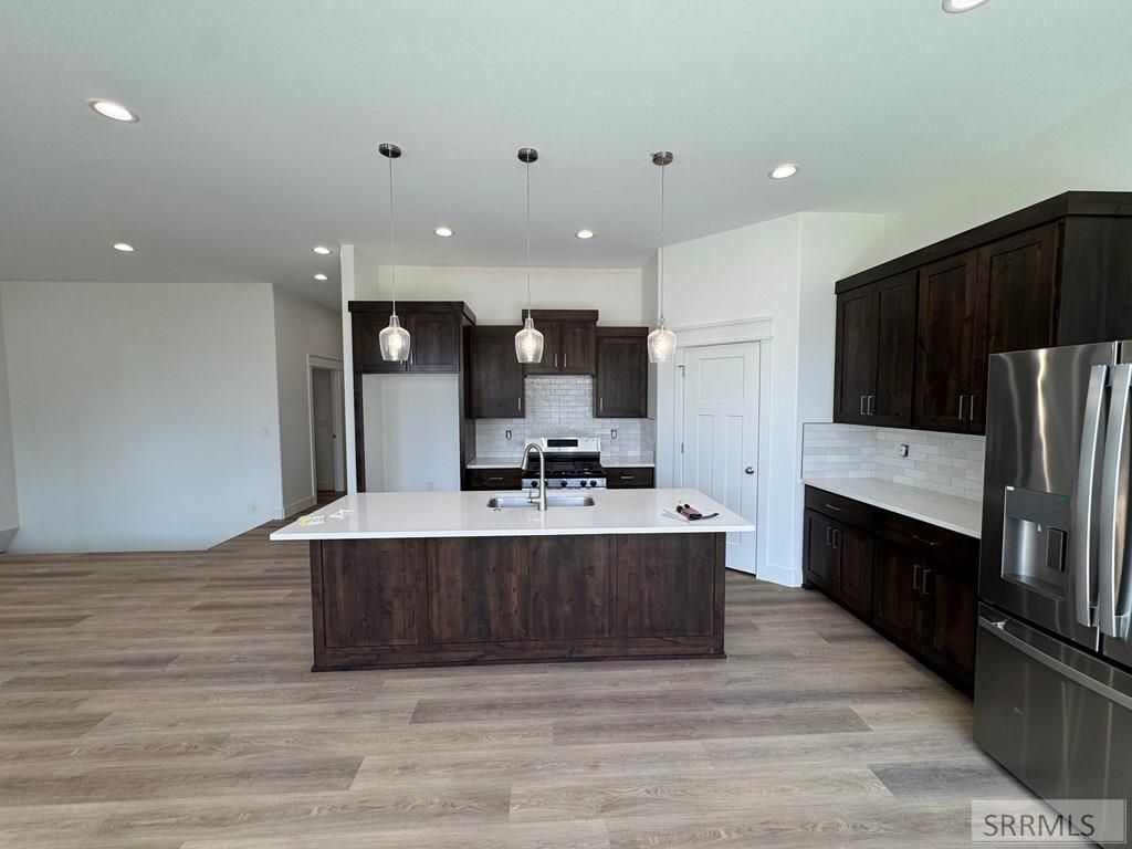 Image 11 of property listing at 394 Wind River Circle, Shelley, ID 83274