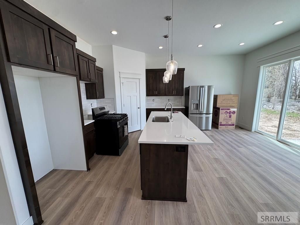 Image 12 of property listing at 394 Wind River Circle, Shelley, ID 83274