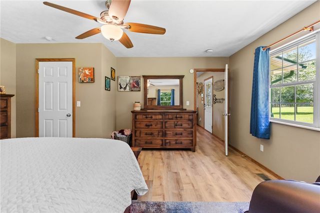 10738 Big Piney Drive, Omaha, AR 72662