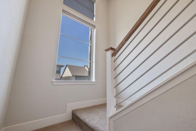 3346 W Good Avenue, Visalia, CA 93277