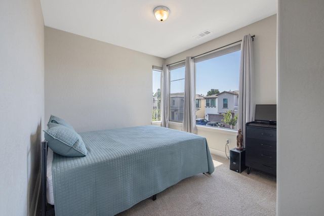 3346 W Good Avenue, Visalia, CA 93277