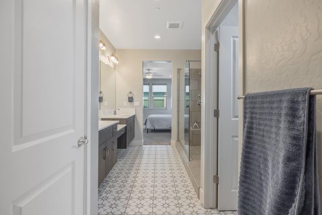 3346 W Good Avenue, Visalia, CA 93277