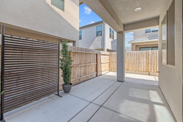 3346 W Good Avenue, Visalia, CA 93277