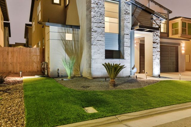 3346 W Good Avenue, Visalia, CA 93277