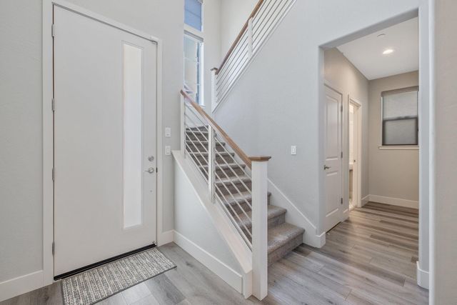 3346 W Good Avenue, Visalia, CA 93277