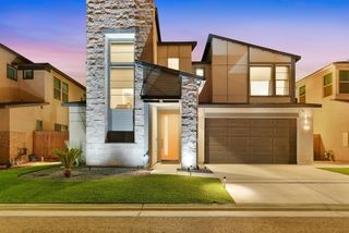 3346 W Good Avenue, Visalia, CA 93277