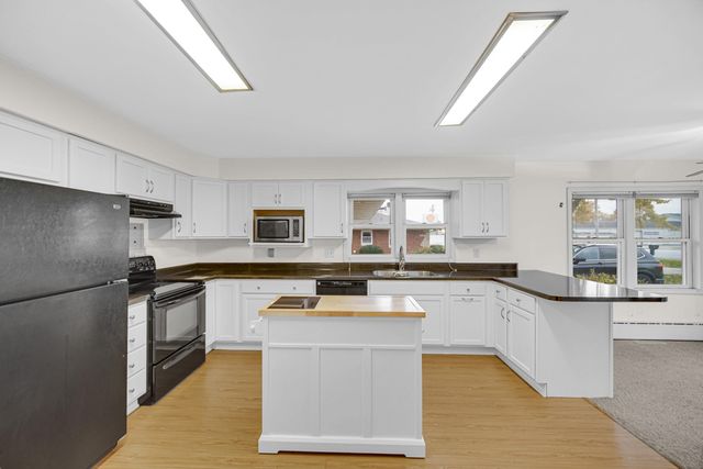 204 N Main Street, Kouts, IN 46347