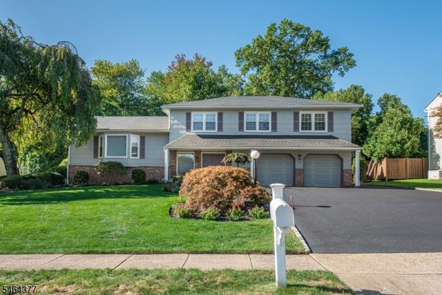 34 Reston Rd, Wayne Twp., NJ 07470