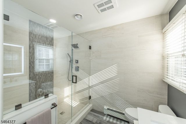 34 Reston Rd, Wayne Twp., NJ 07470