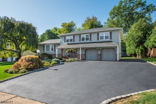 34 Reston Rd, Wayne Twp., NJ 07470