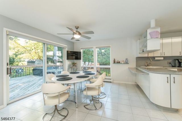 34 Reston Rd, Wayne Twp., NJ 07470