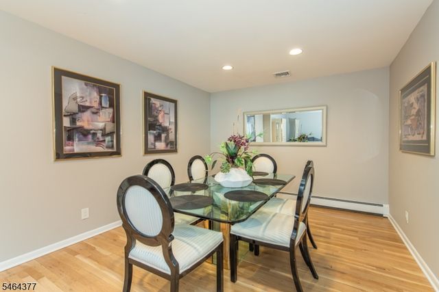 34 Reston Rd, Wayne Twp., NJ 07470
