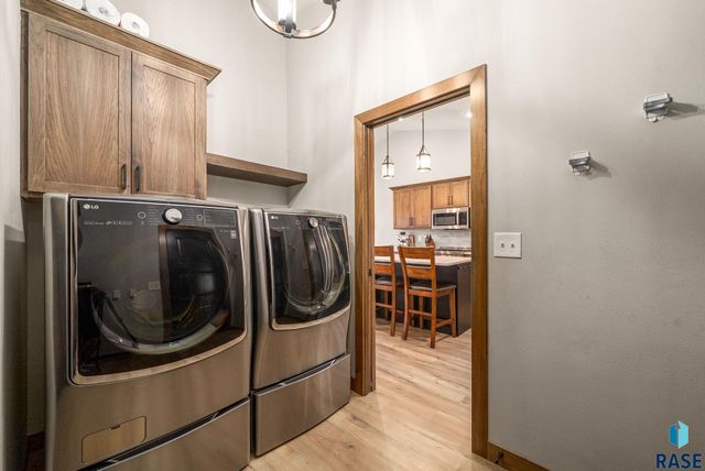 2301 E Mary Moore Dr Drive, Tea, SD 57064