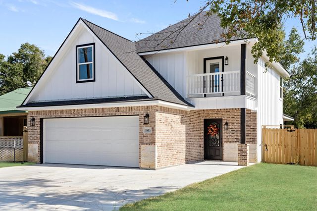 1813 Ordway Street, Port Neches, TX 77651