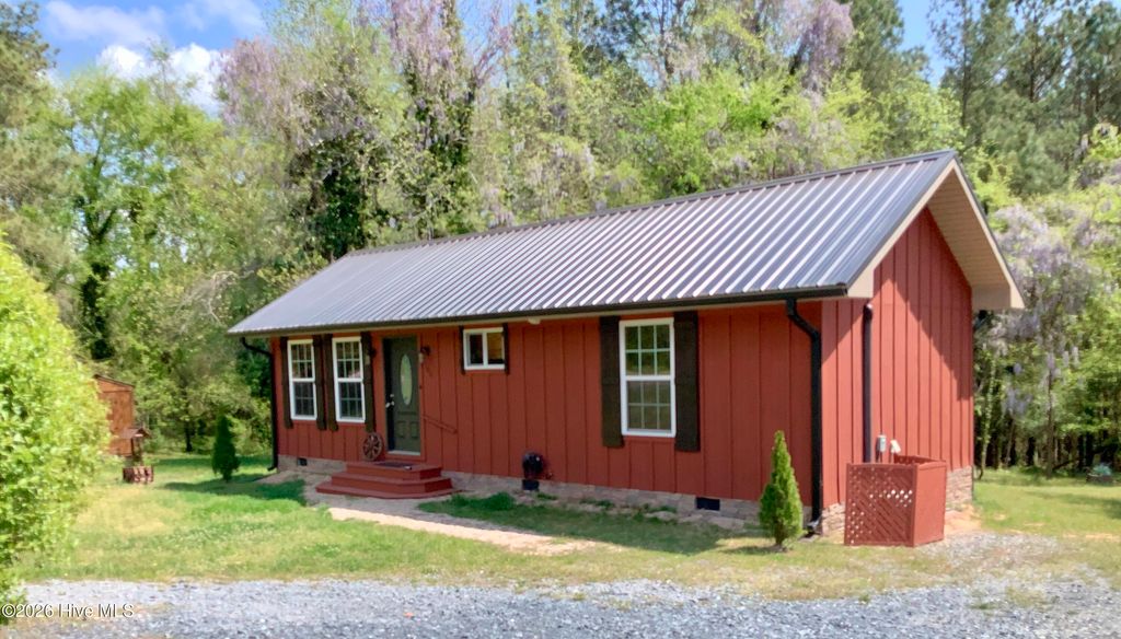 511 Dowd Road, Carthage, NC 28327