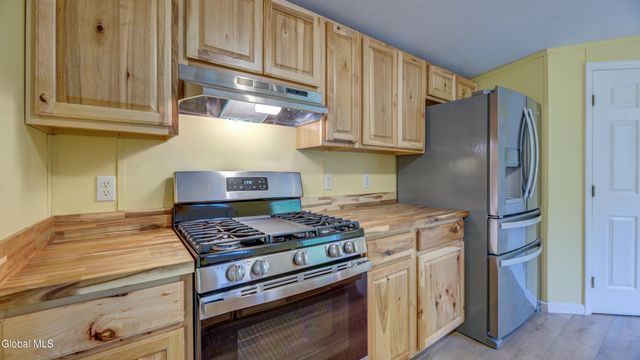 3159 State Hwy 30, Gloversville, NY 12078