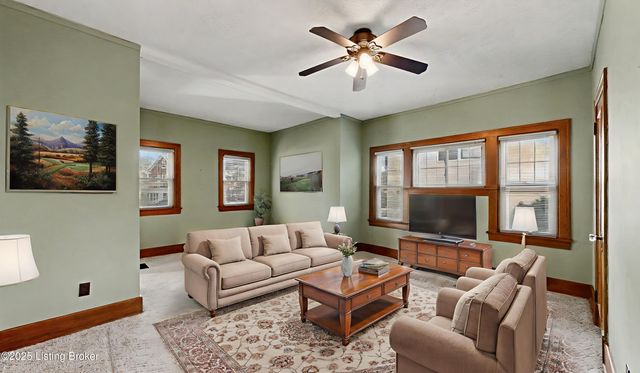 1857 Overlook Terrace, Louisville, KY 40205