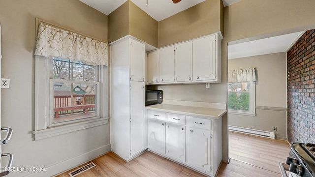 1857 Overlook Terrace, Louisville, KY 40205