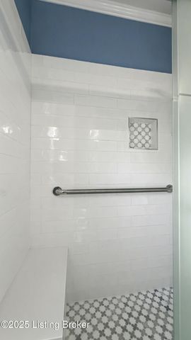 1857 Overlook Terrace, Louisville, KY 40205