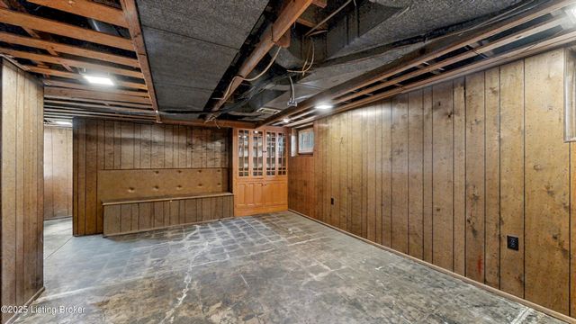 1857 Overlook Terrace, Louisville, KY 40205