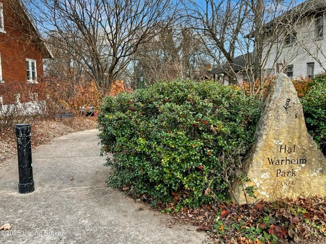 1857 Overlook Terrace, Louisville, KY 40205